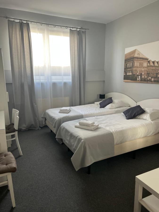 טורק Hotel Turkovia מראה חיצוני תמונה