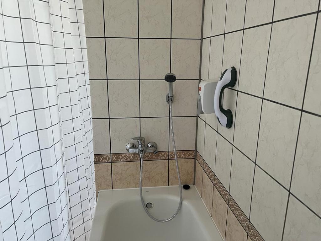 טורק Hotel Turkovia מראה חיצוני תמונה