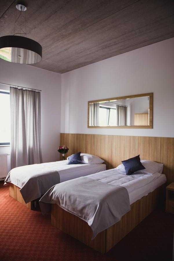 טורק Hotel Turkovia מראה חיצוני תמונה